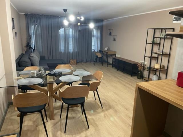 Mitra Luxury Apartments Sjumen Eksteriør bilde