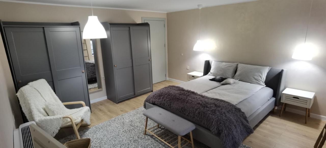 Mitra Luxury Apartments Sjumen Eksteriør bilde