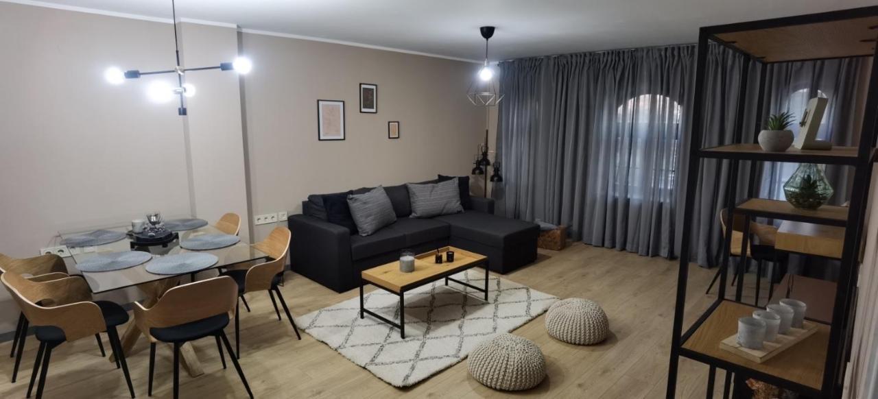Mitra Luxury Apartments Sjumen Eksteriør bilde
